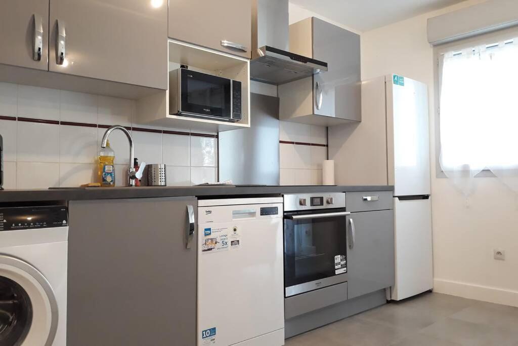 T3 Spacieux, Renove En 2020 -Pkg-Metro Toulouse Bagian luar foto